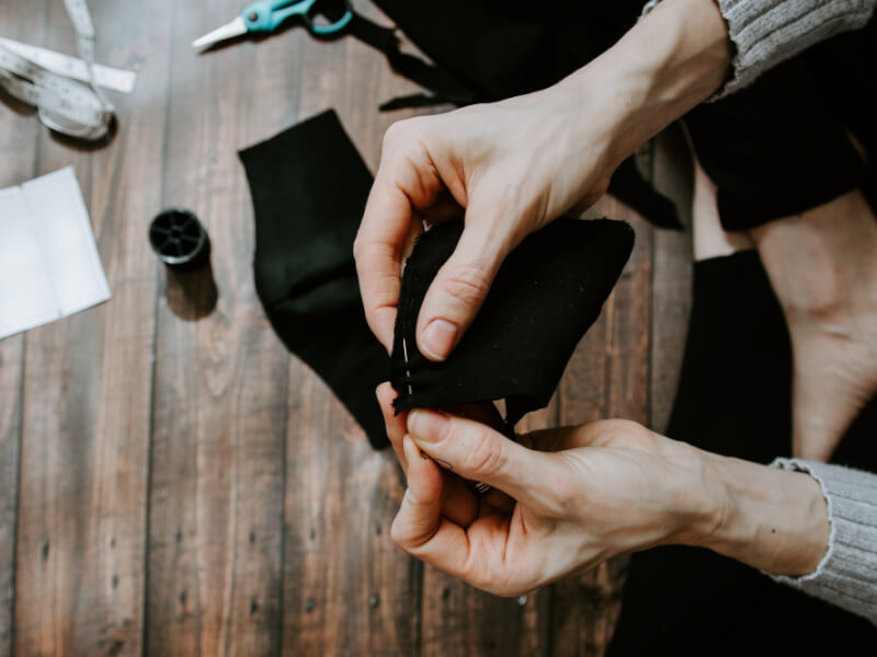darning a garment